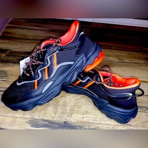 Adidas Ozweegos. Women’s size 7.5.